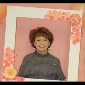 Meet your Posher, Cindy